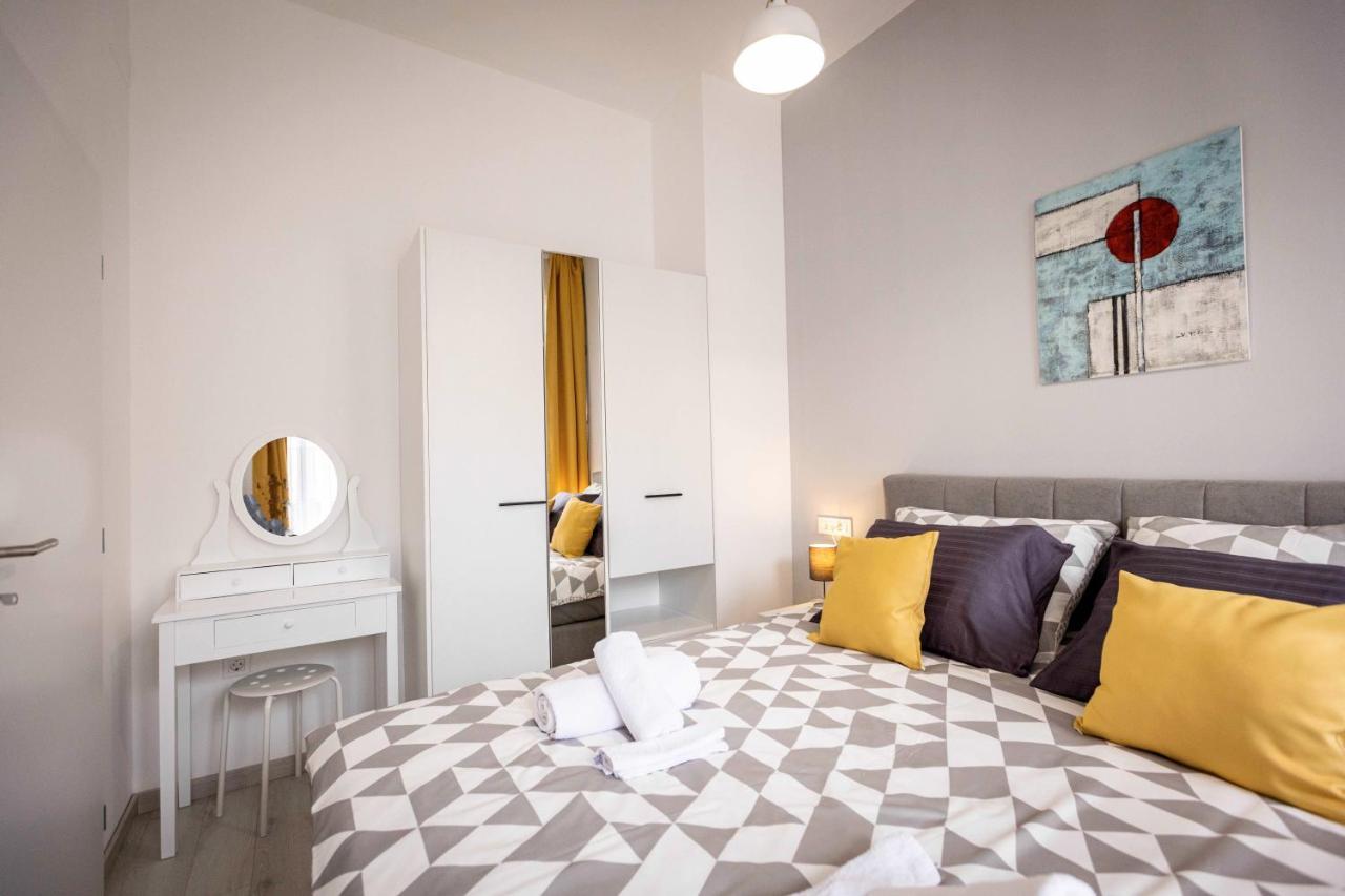 Deluxe Apartman Egle1 I Studio Egle 2 Whit A Private Parking Zagreb Exterior photo