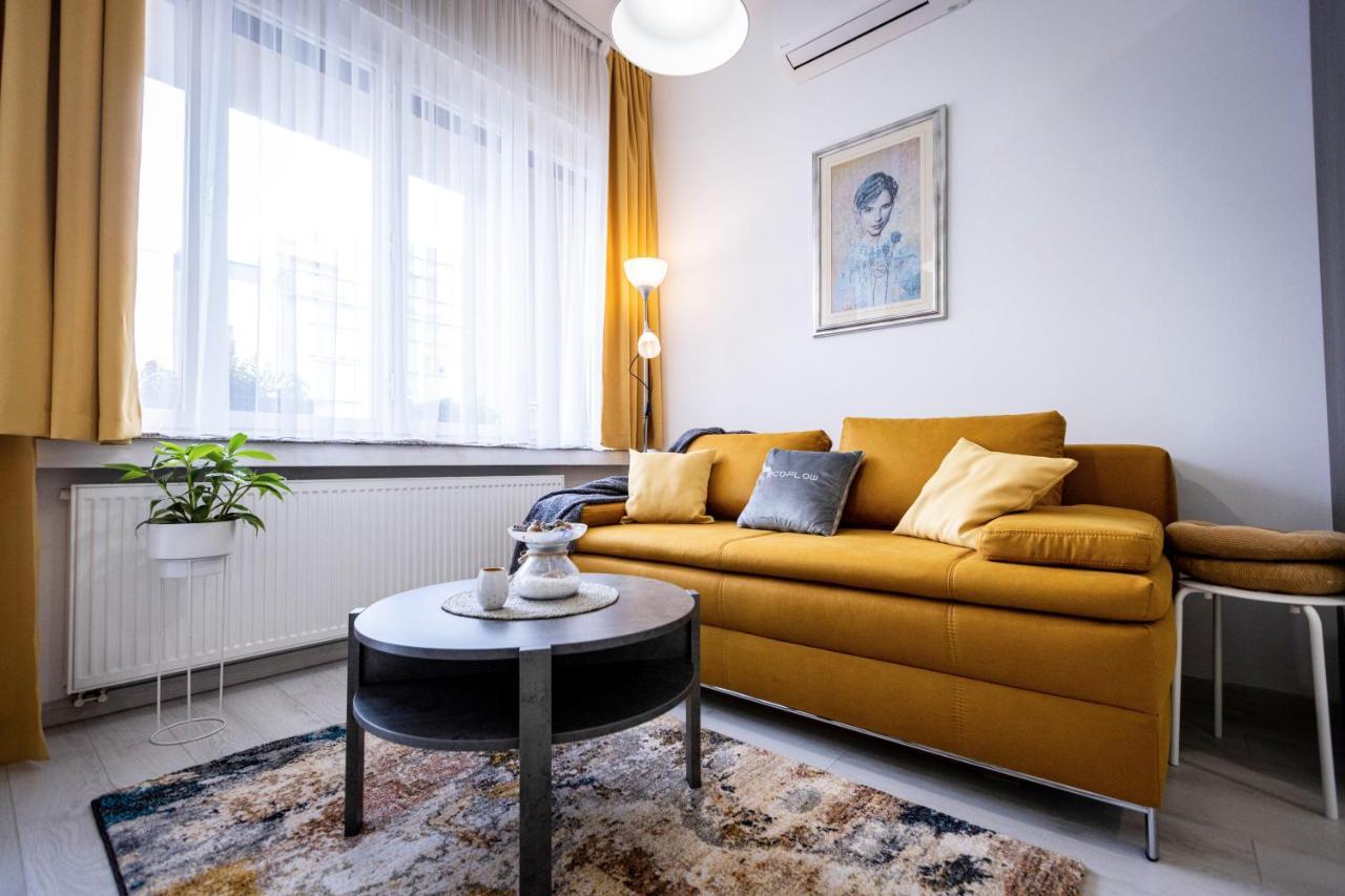 Deluxe Apartman Egle1 I Studio Egle 2 Whit A Private Parking Zagreb Exterior photo