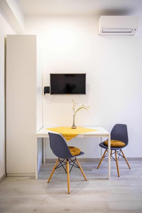 Deluxe Apartman Egle1 I Studio Egle 2 Whit A Private Parking Zagreb Exterior photo